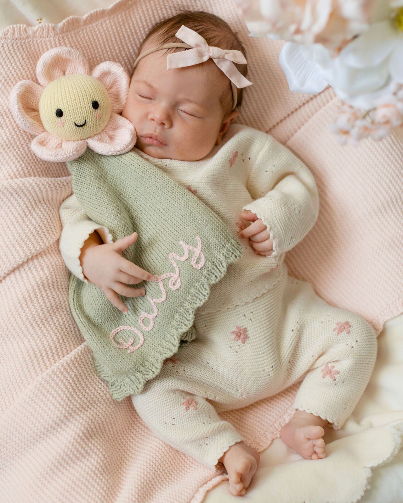 Baby daisy lovey
