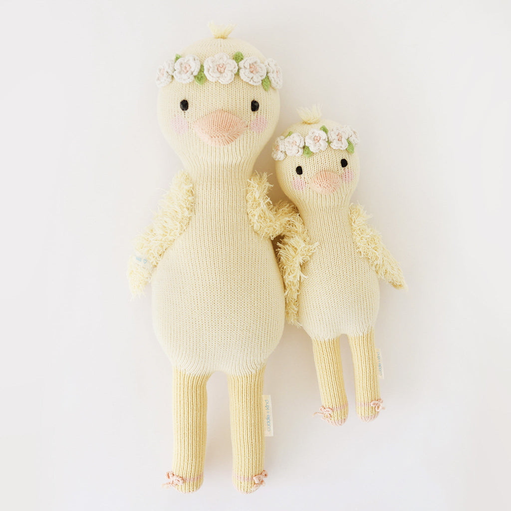 Flora the duckling (ivory)