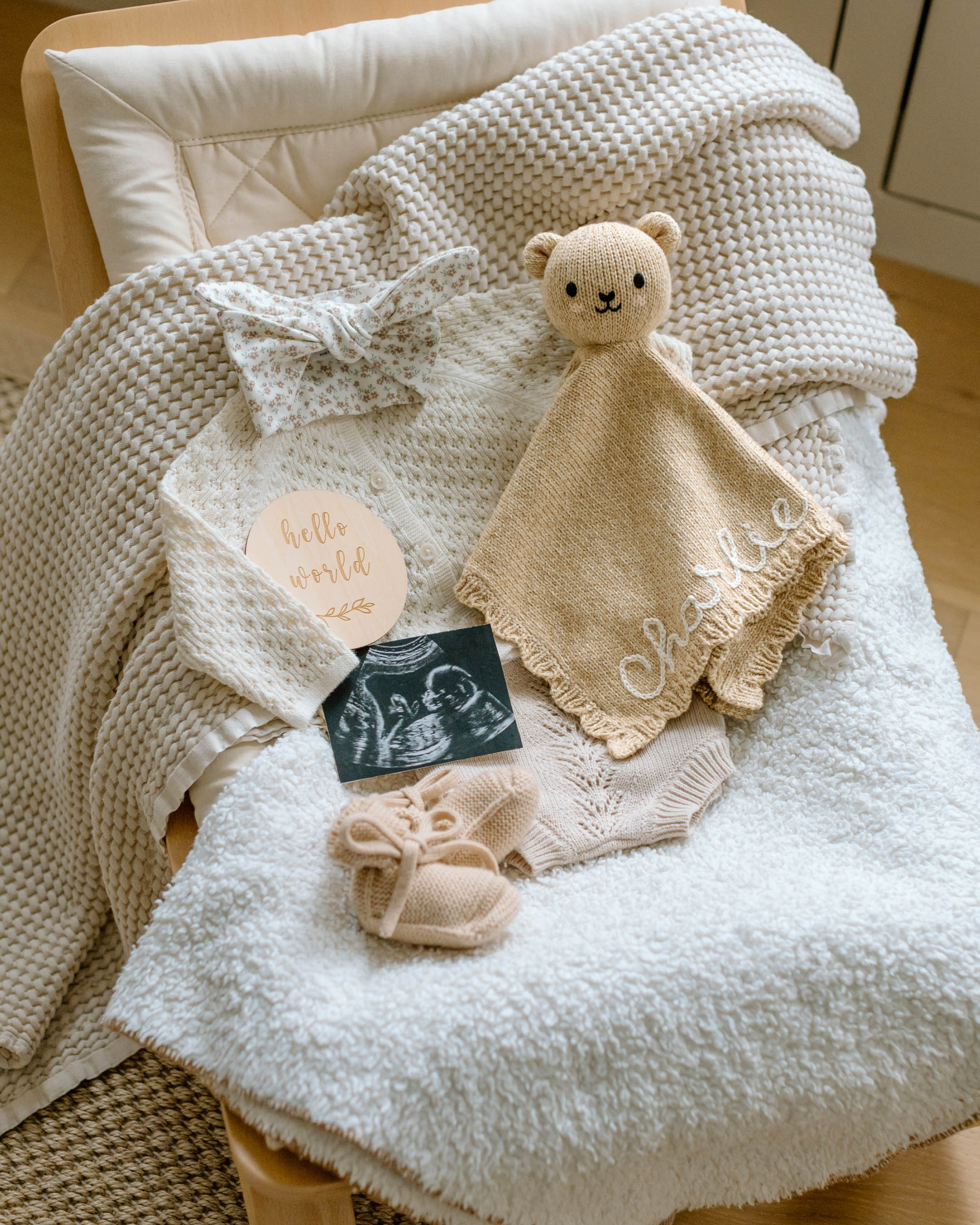 Baby bear lovey