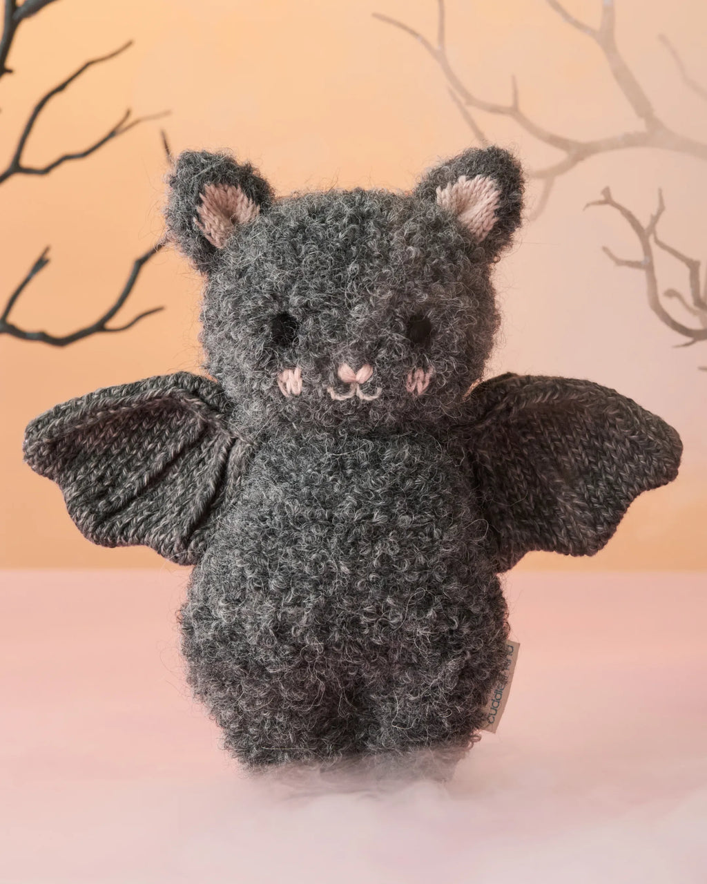 Baby bat (fuzzy charcoal)